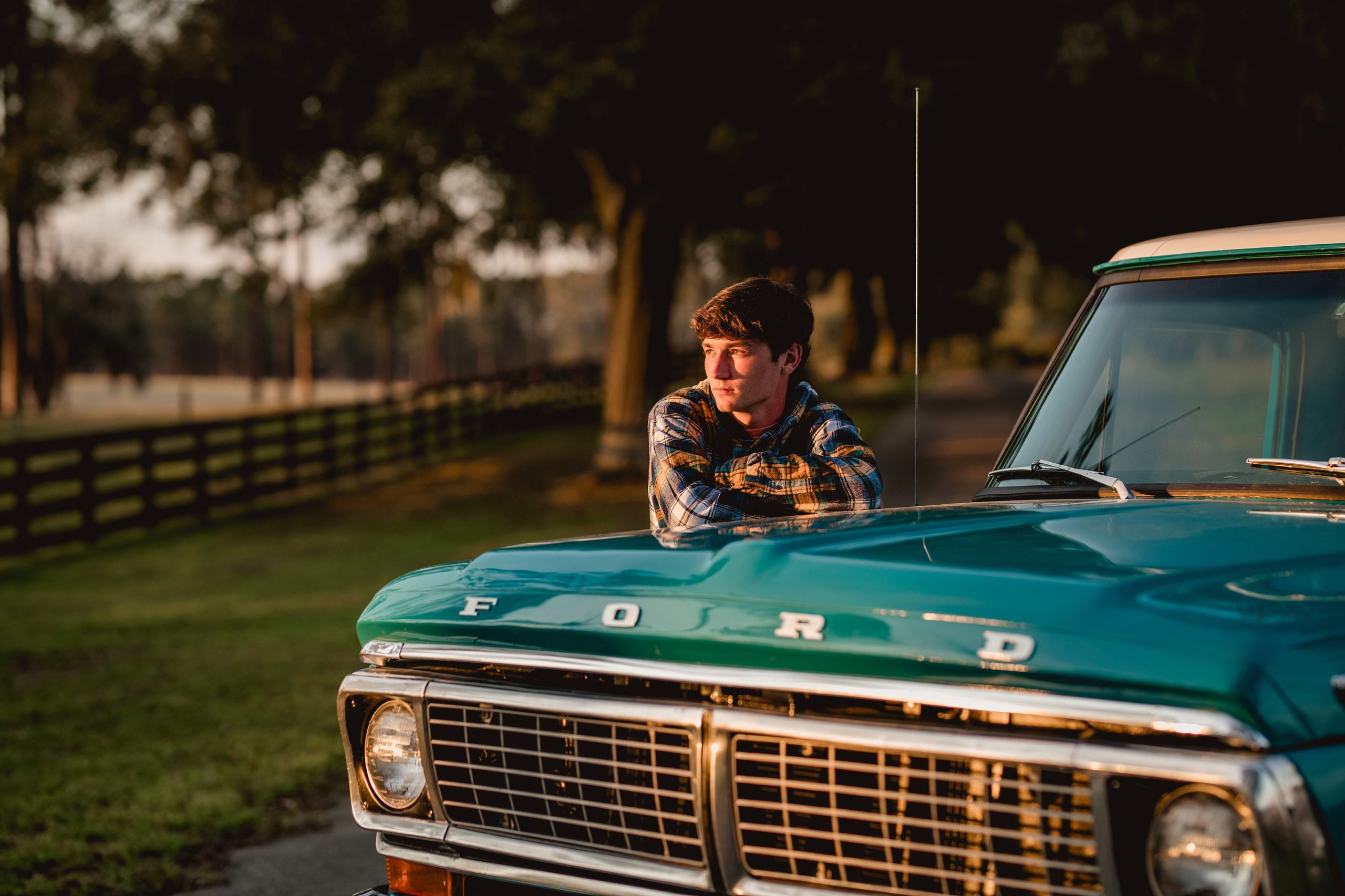 Guys senior pictures in North Florida with old vintage truck.