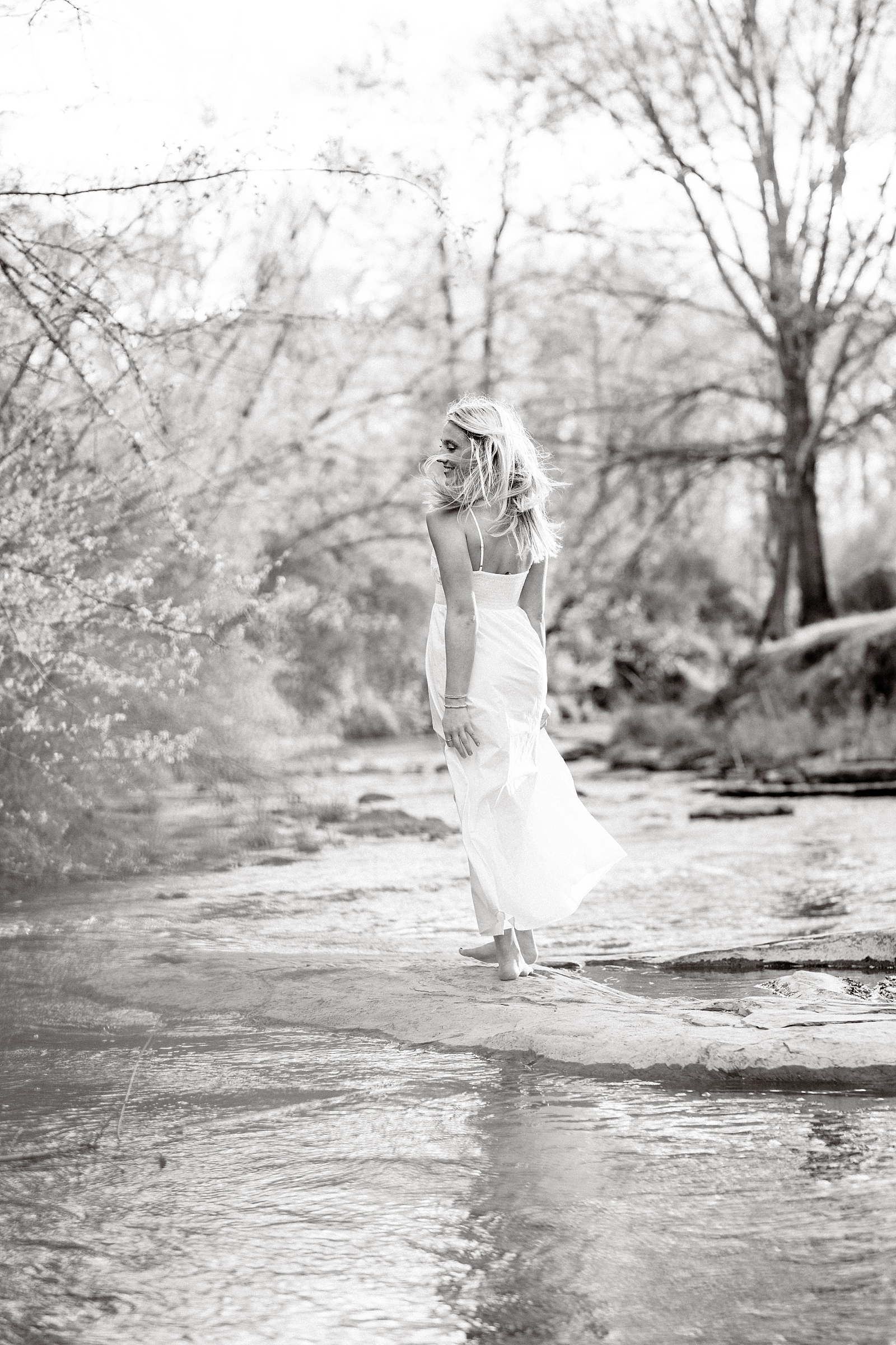 Senior photographer near Vestavia Birmingham Alabama. 